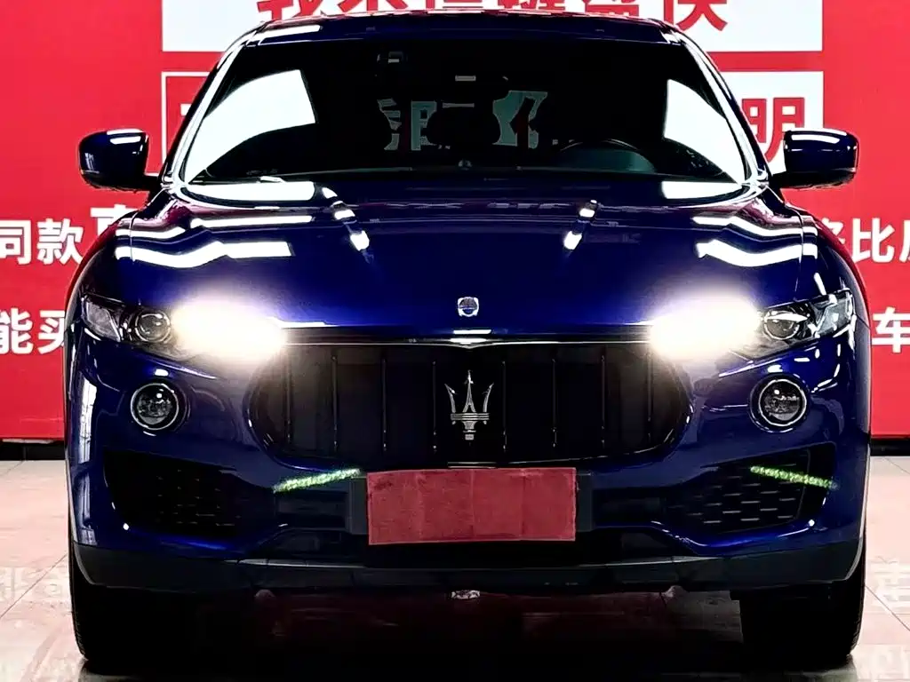 Maserati Levante — фото 2