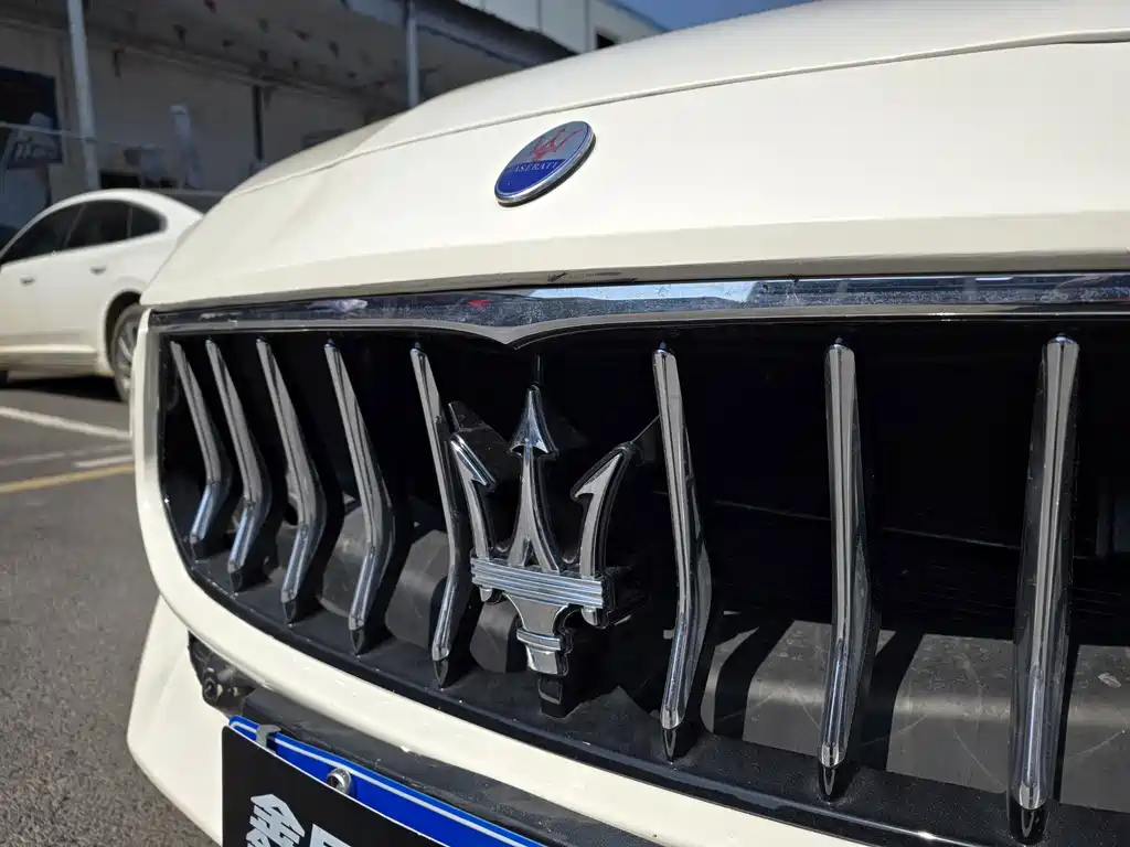 Maserati Ghibli — фото 6
