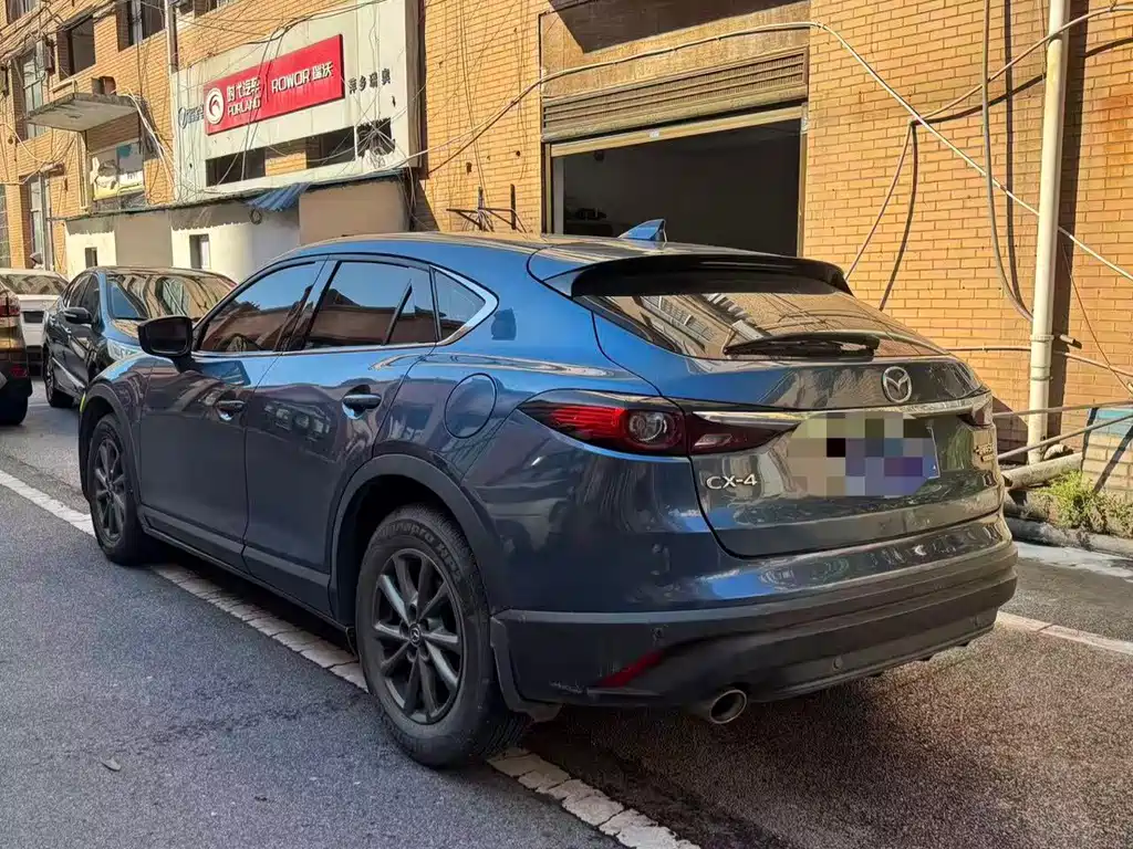 Mazda CX-4 — фото 4