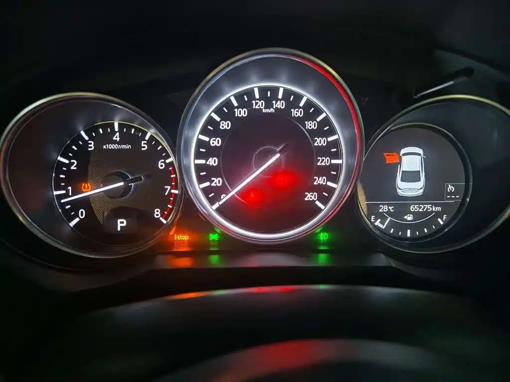 Mazda Atenza — фото 10