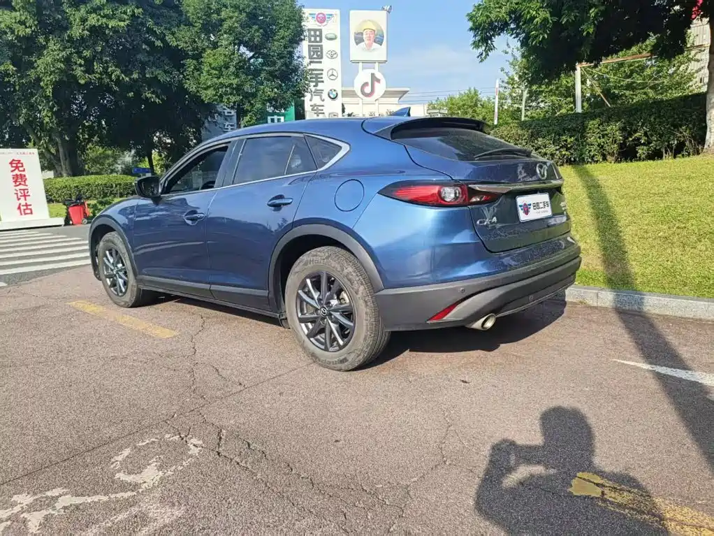 Mazda CX-4 — фото 4