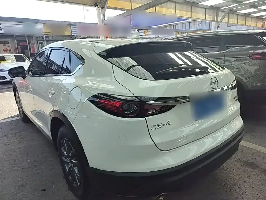 Mazda CX-4 — фото 5