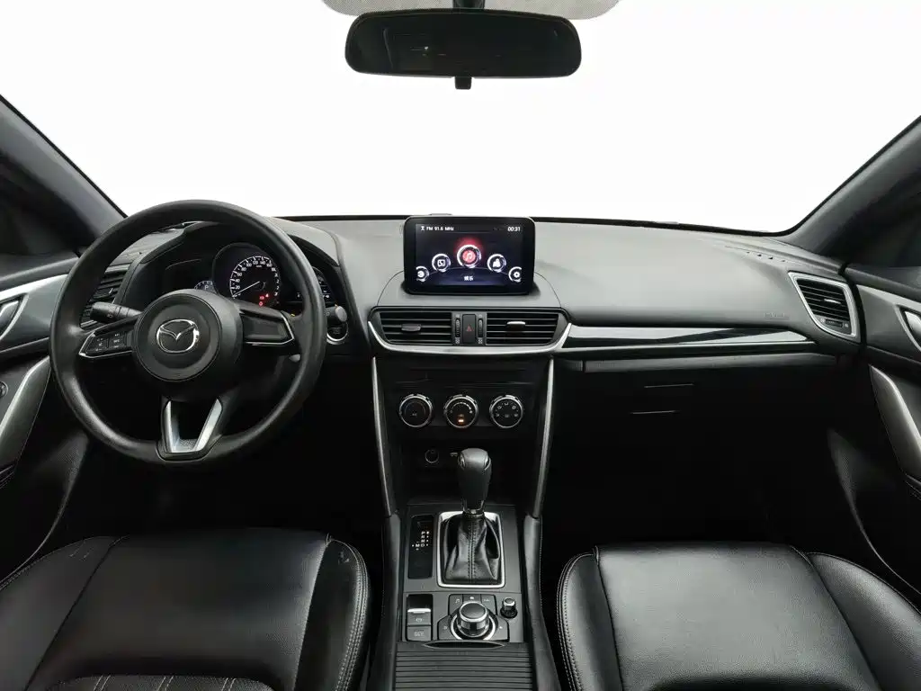 Mazda CX-4 — фото 5
