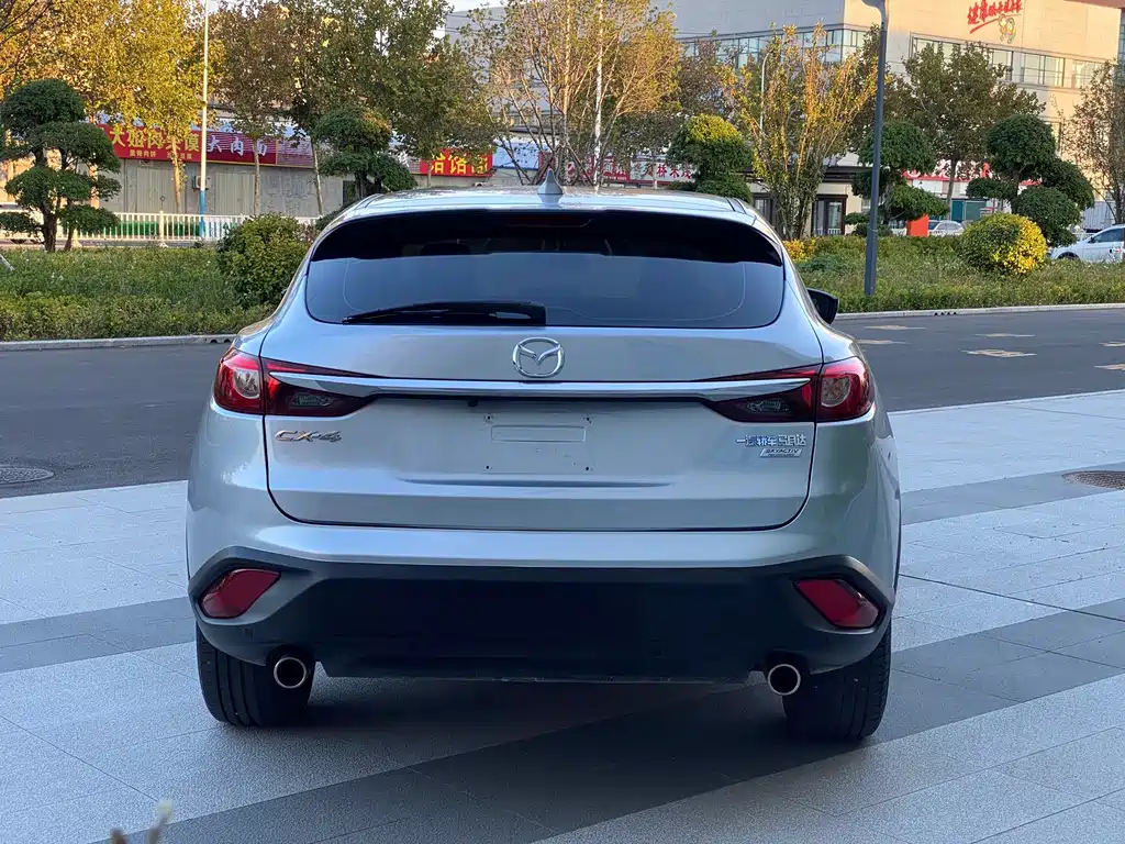 Mazda CX-4 — фото 8