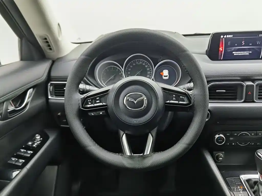 Mazda CX-5 — фото 11