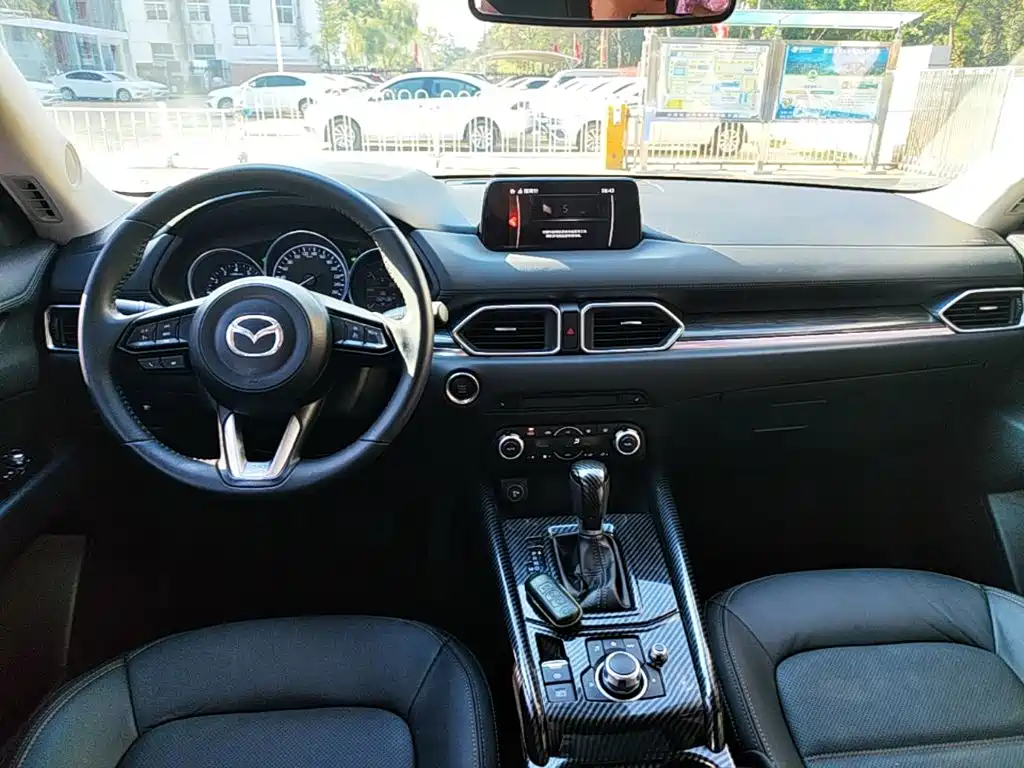Mazda CX-5 — фото 10