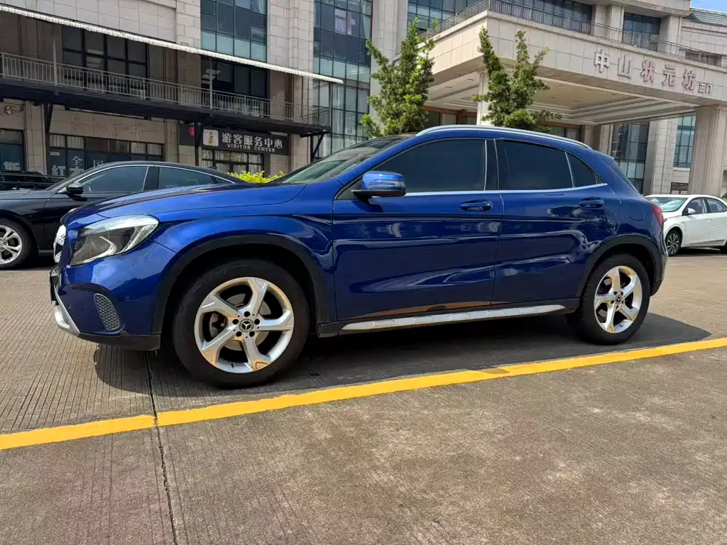Mercedes-Benz GLA — фото 2