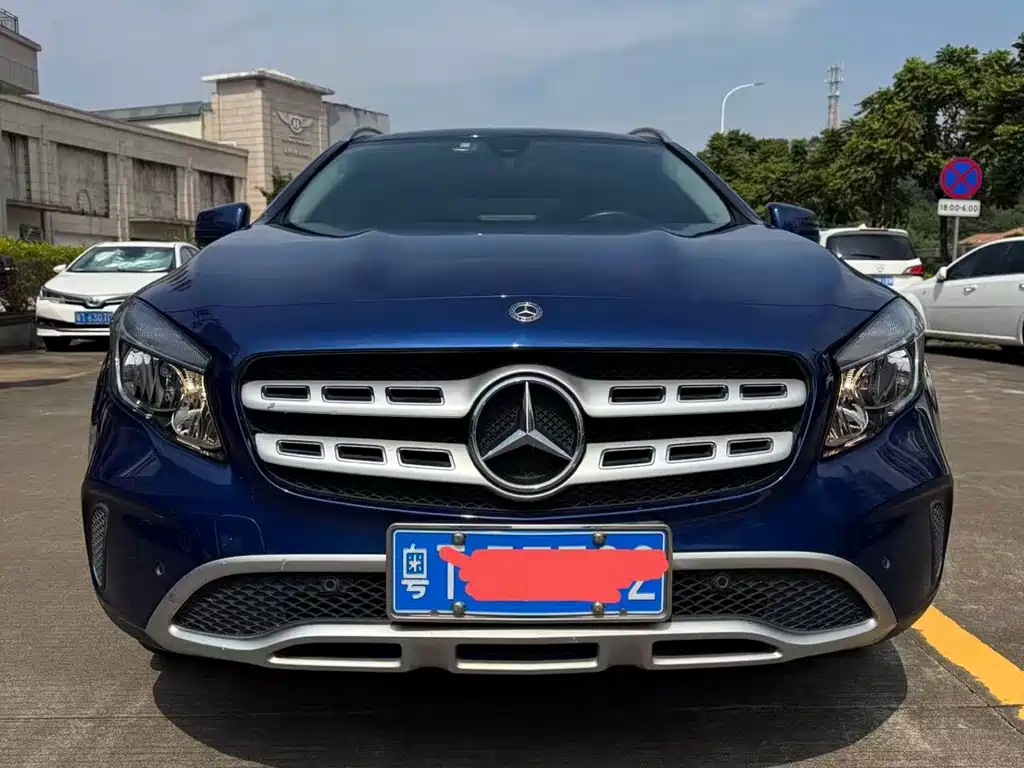 Mercedes-Benz GLA — фото 4