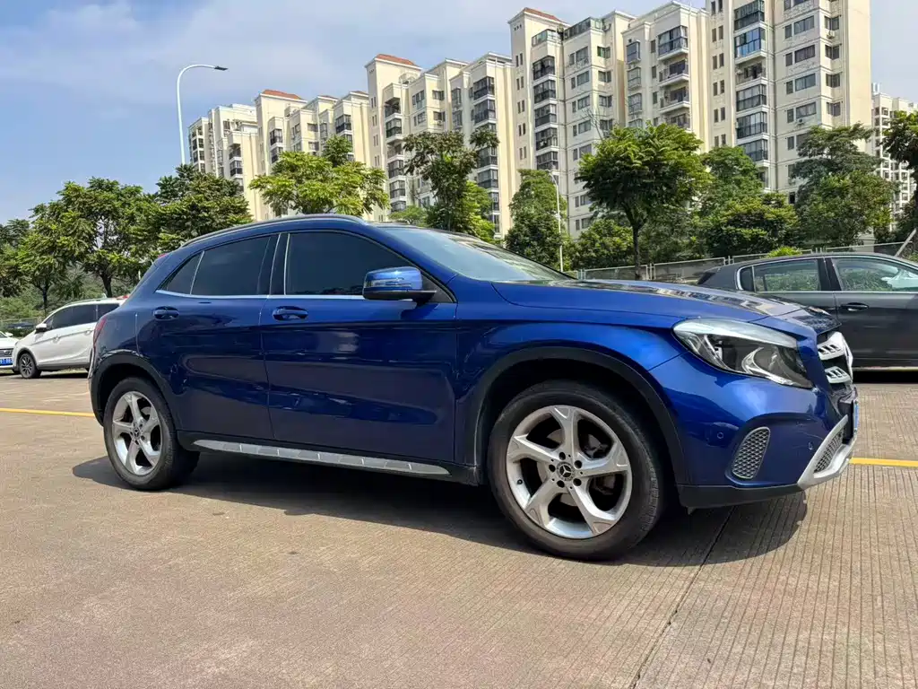 Mercedes-Benz GLA — фото 5