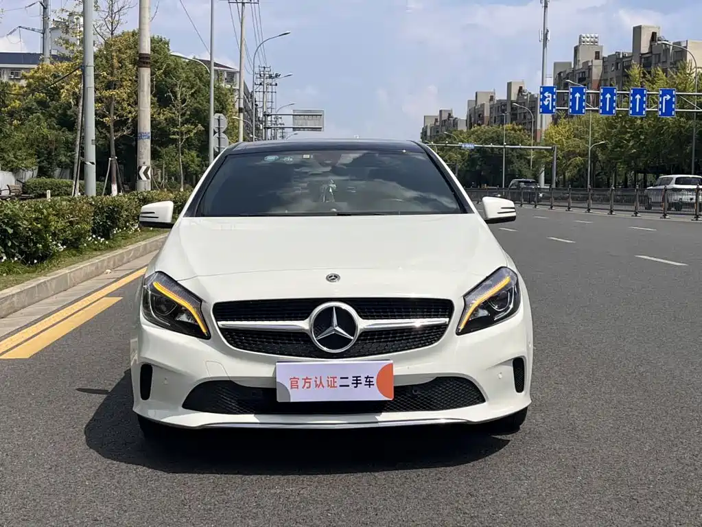 Mercedes-Benz A-Class (Import) — фото 2