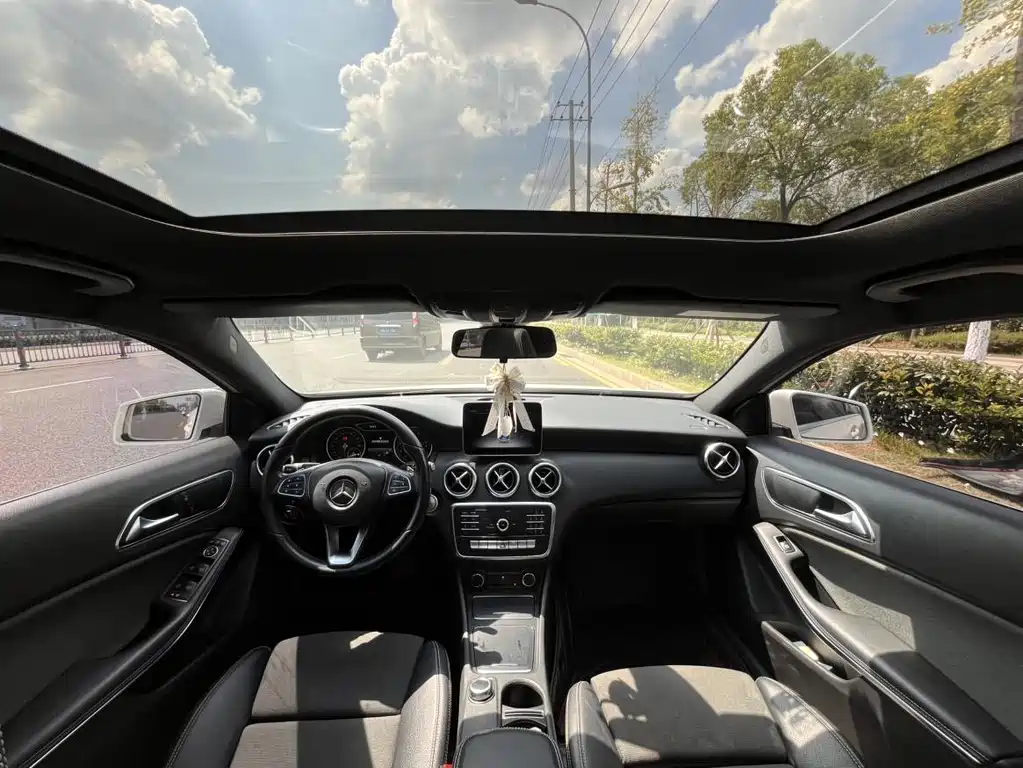 Mercedes-Benz A-Class (Import) — фото 14