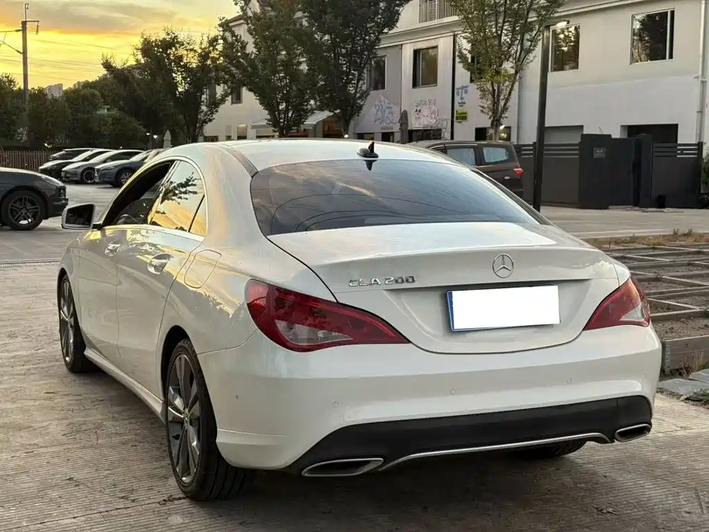 Mercedes-Benz CLA (Import) — фото 14