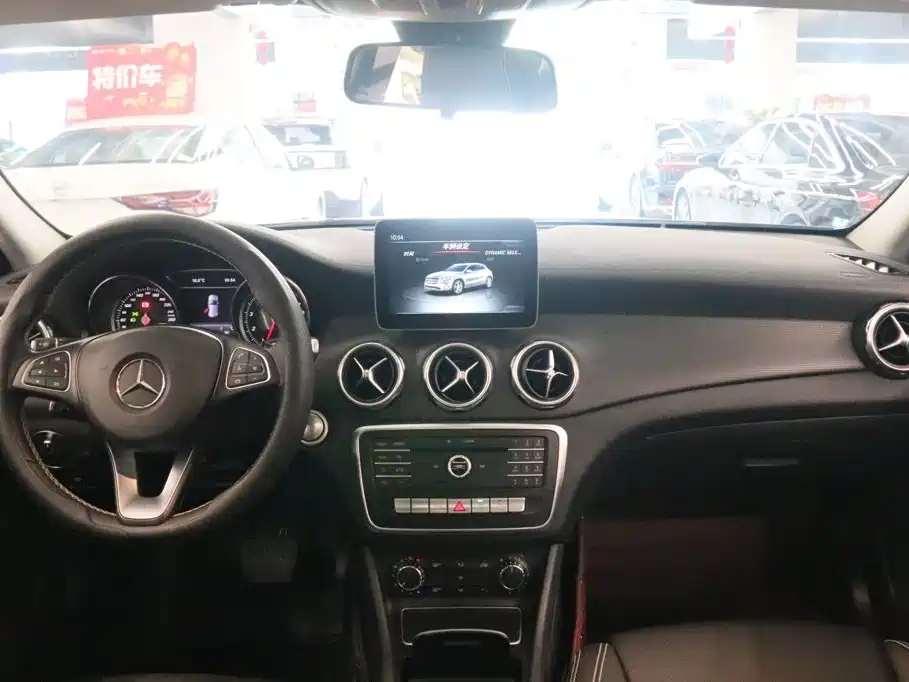 Mercedes-Benz GLA — фото 4