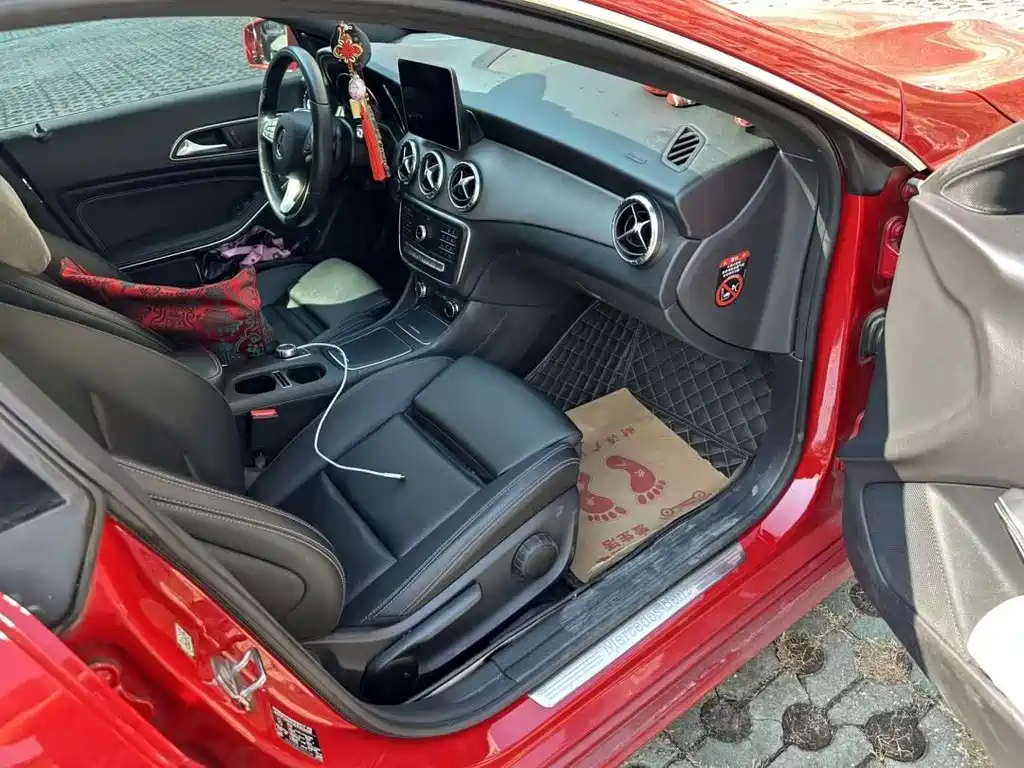 Mercedes-Benz CLA (Import) — фото 6