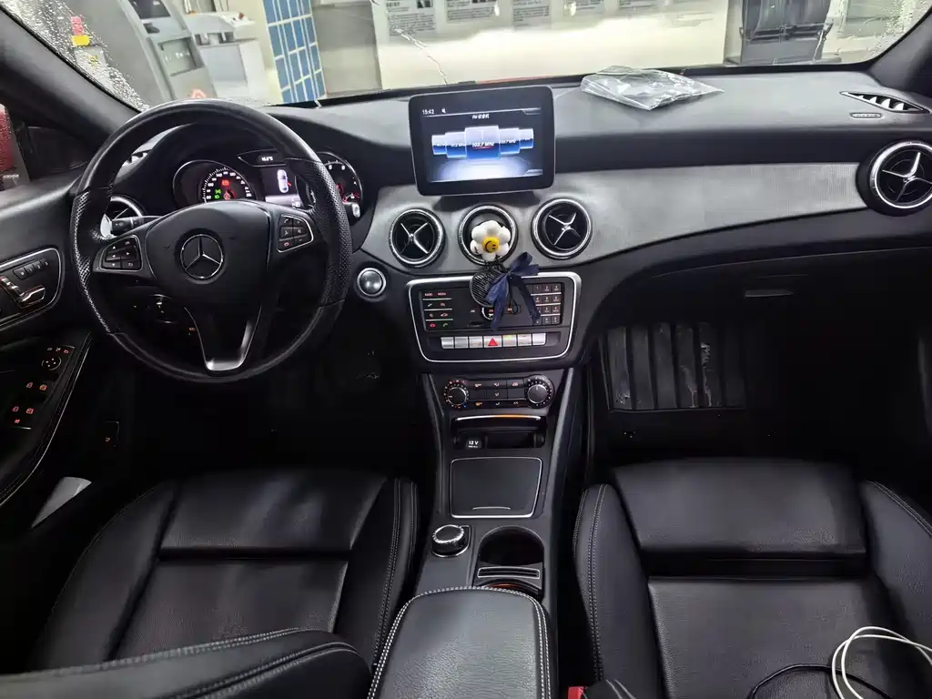 Mercedes-Benz CLA (Import) — фото 3