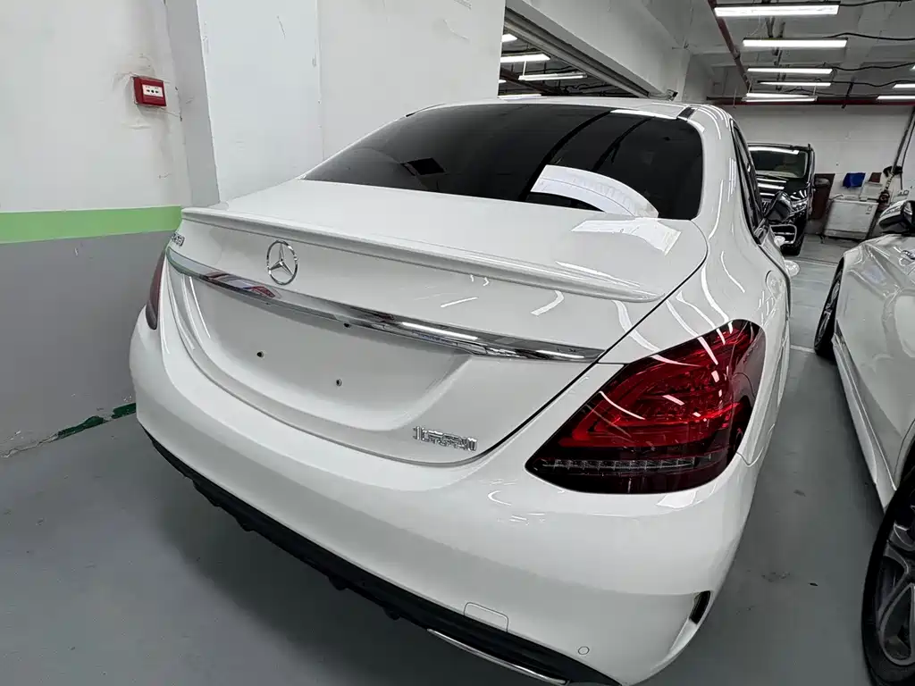 Mercedes-Benz C-Class — фото 14