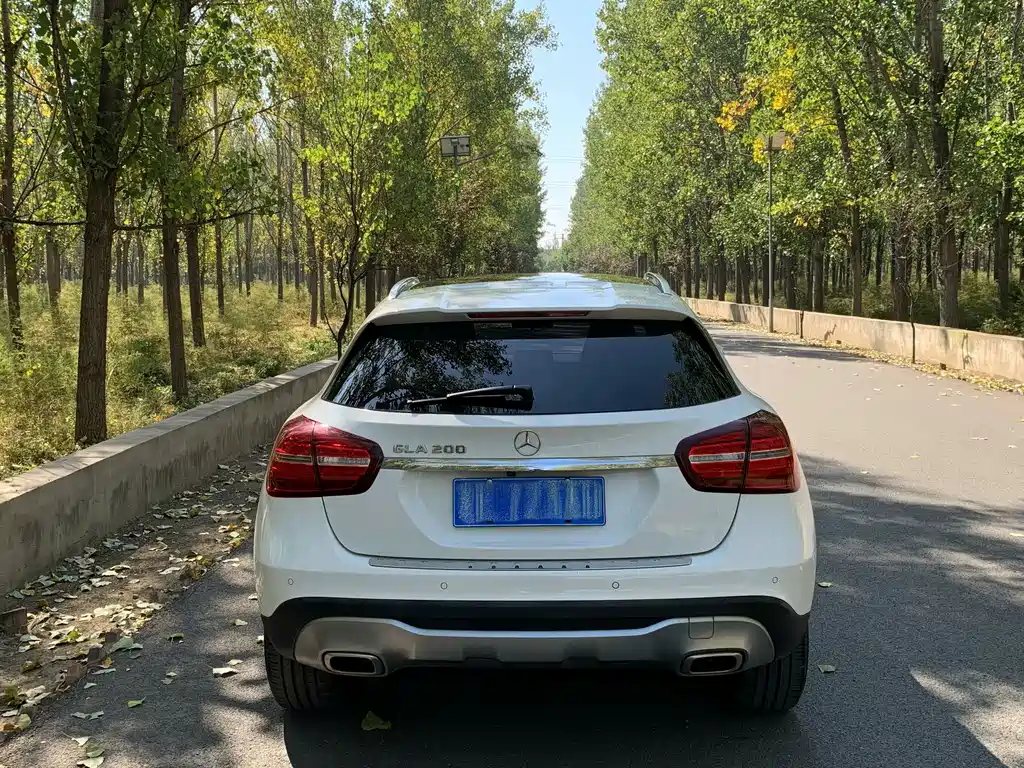 Mercedes-Benz GLA — фото 8