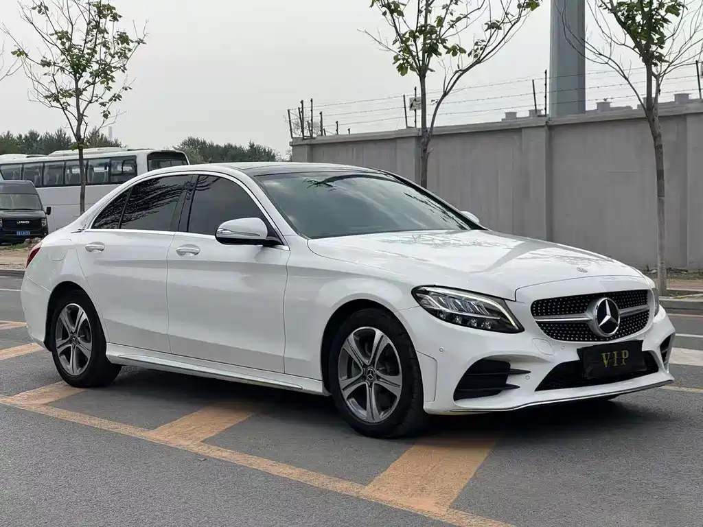 Mercedes-Benz C-Class — фото 3