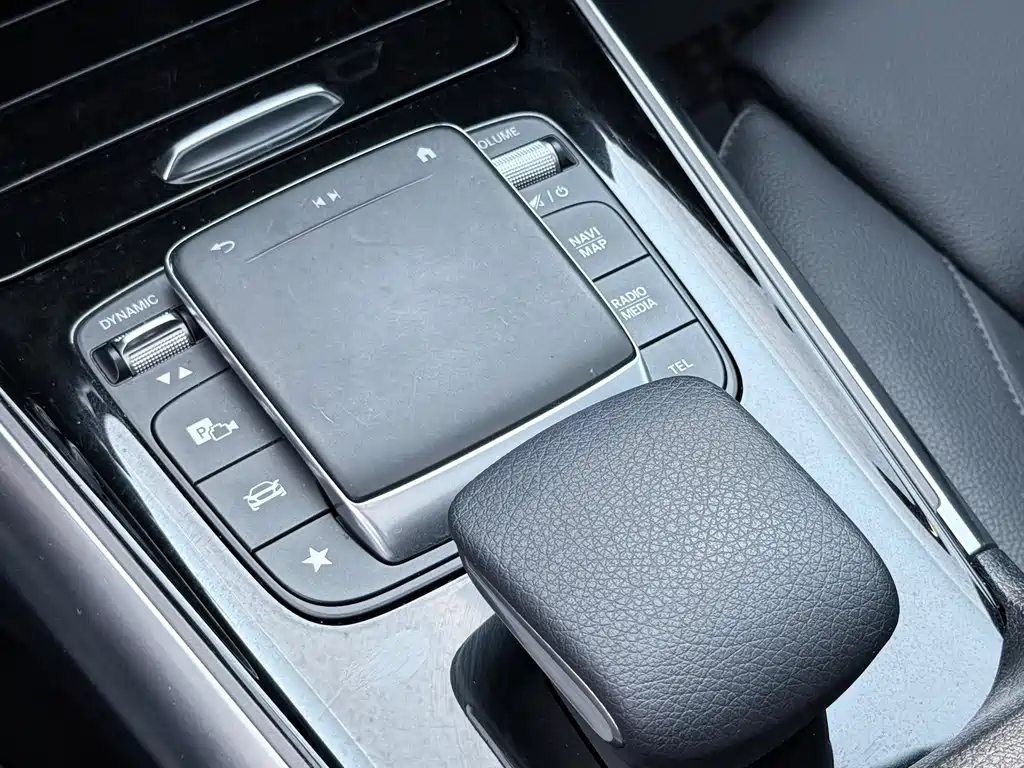 Mercedes-Benz GLA — фото 14