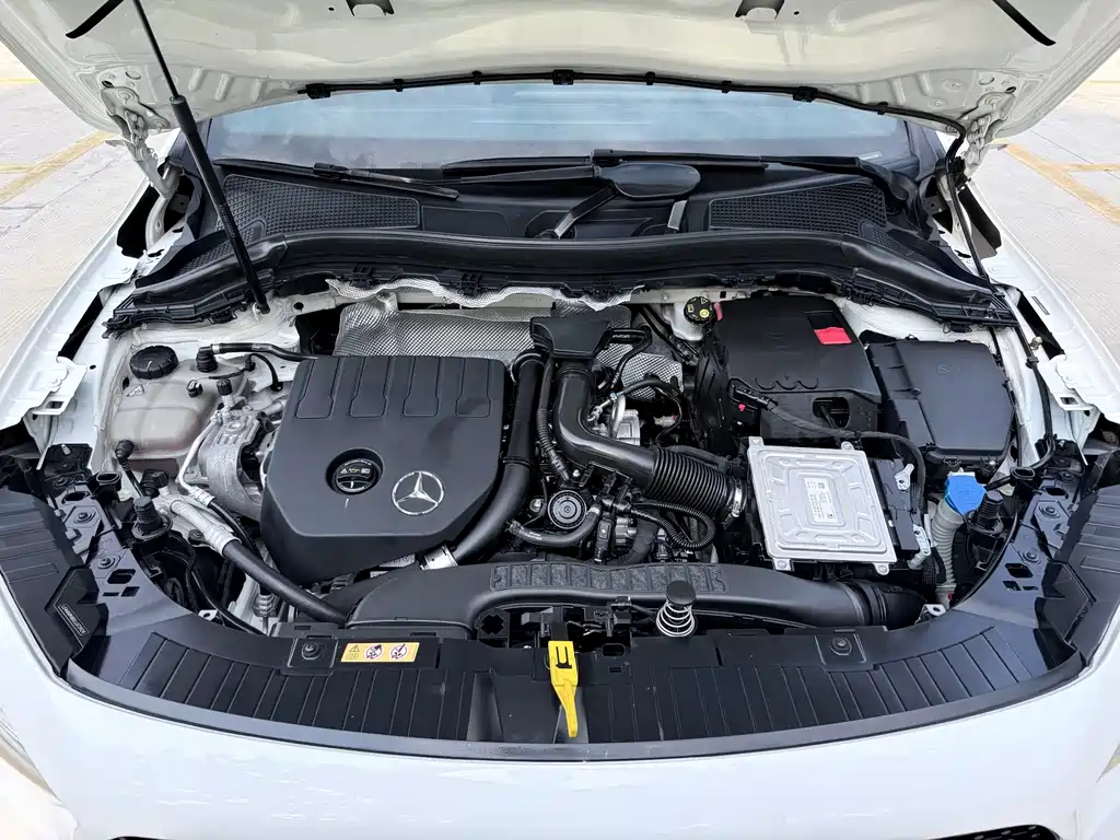 Mercedes-Benz GLA — фото 29