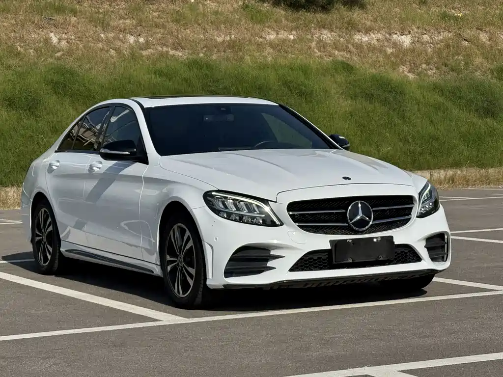 Mercedes-Benz C-Class — фото 13