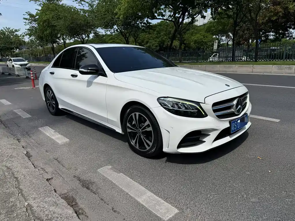 Mercedes-Benz C-Class — фото 3