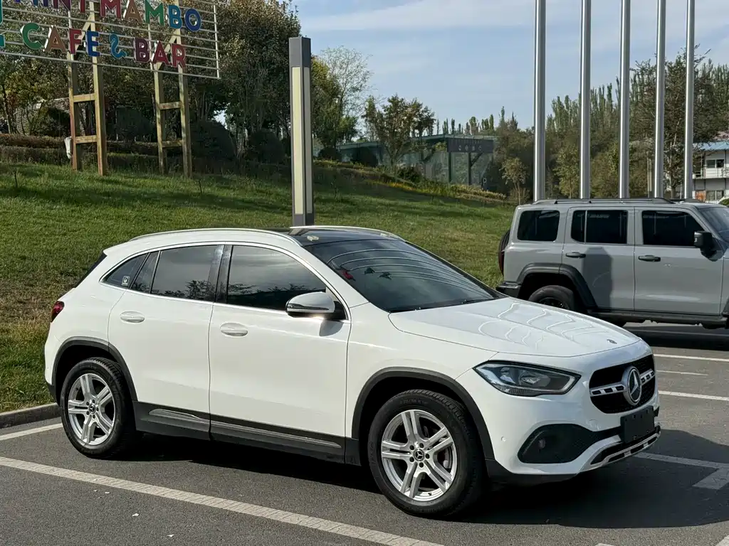 Mercedes-Benz GLA — фото 3