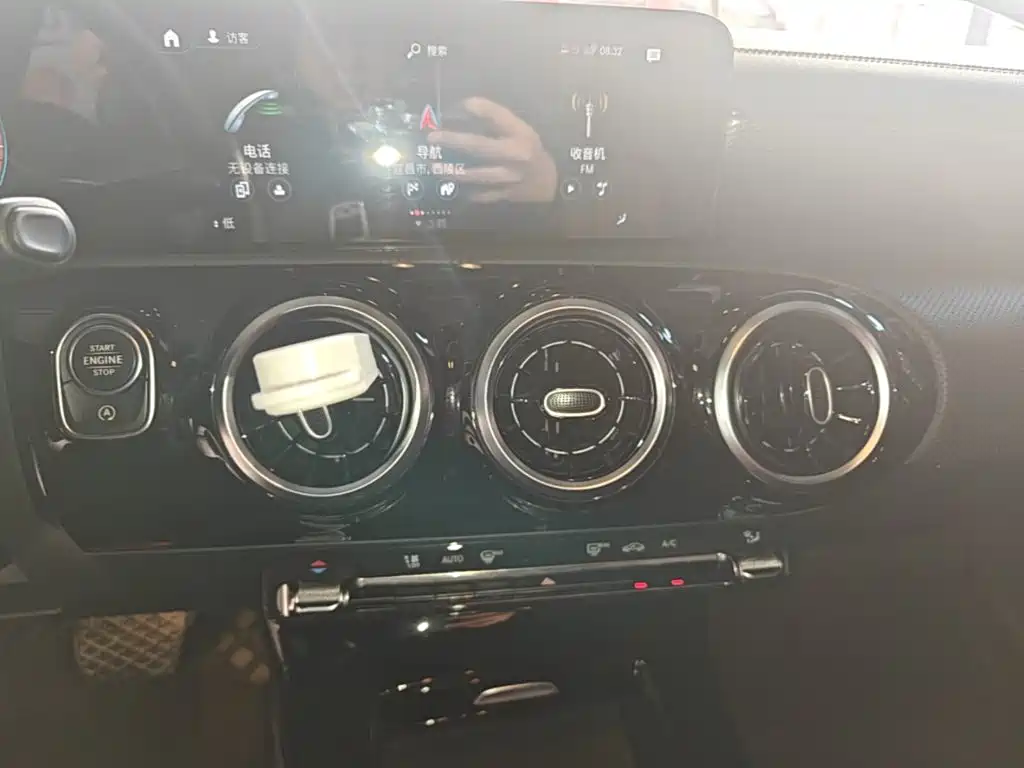 Mercedes-Benz A-Class — фото 13