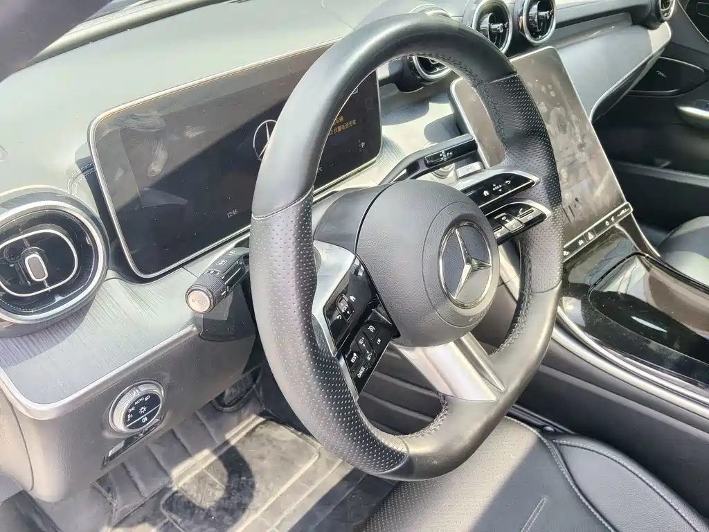Mercedes-Benz C-Class — фото 10