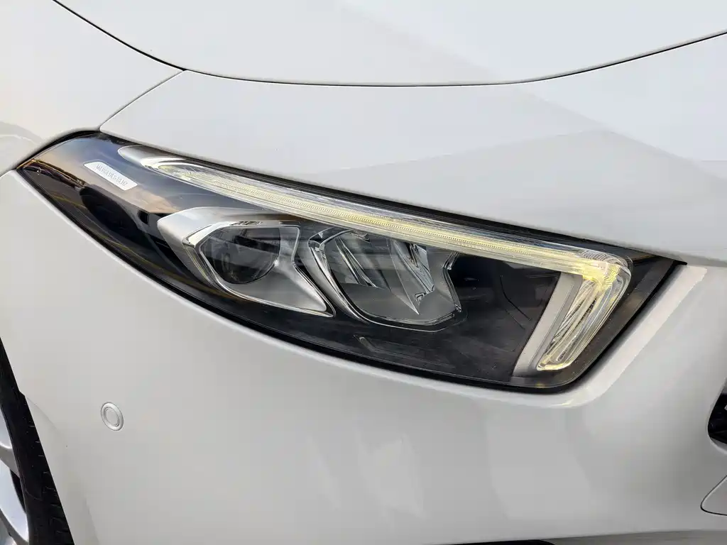 Mercedes-Benz A-Class — фото 18