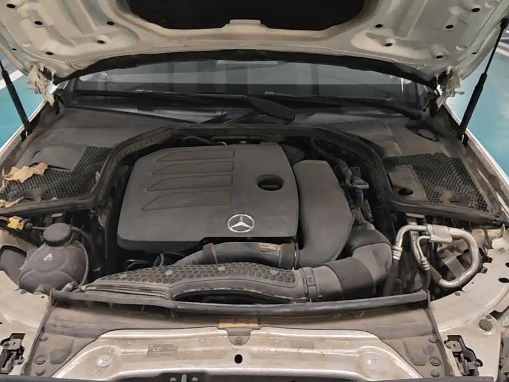 Mercedes-Benz C-Class — фото 16