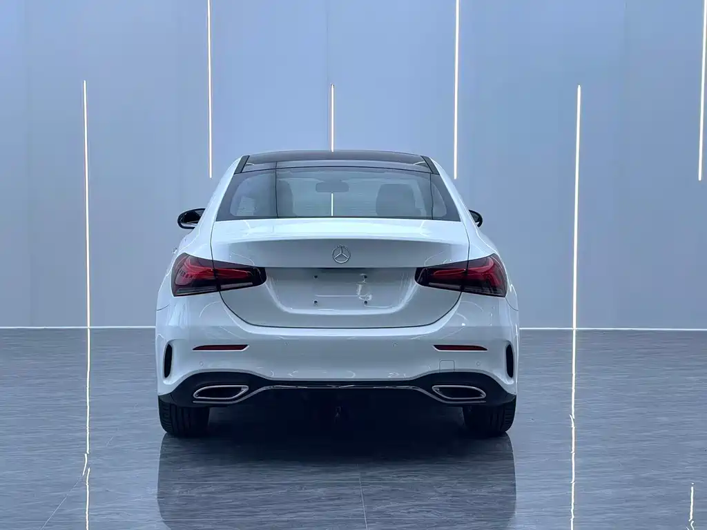 Mercedes-Benz A-Class — фото 14