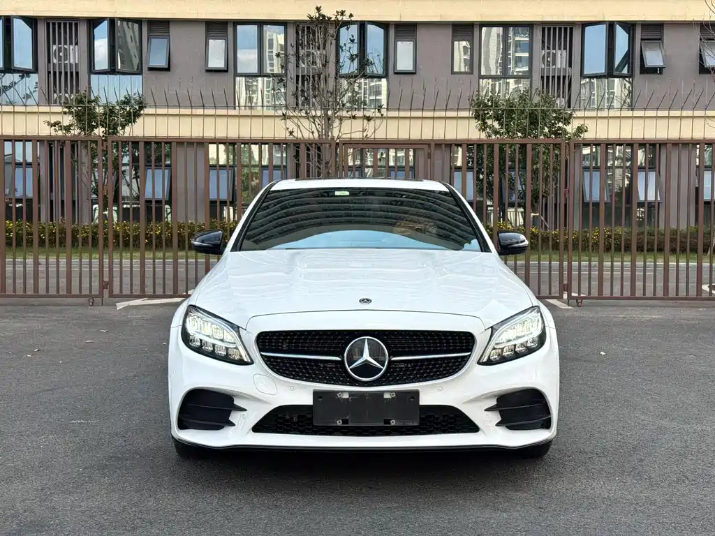 Mercedes-Benz C-Class — фото 2