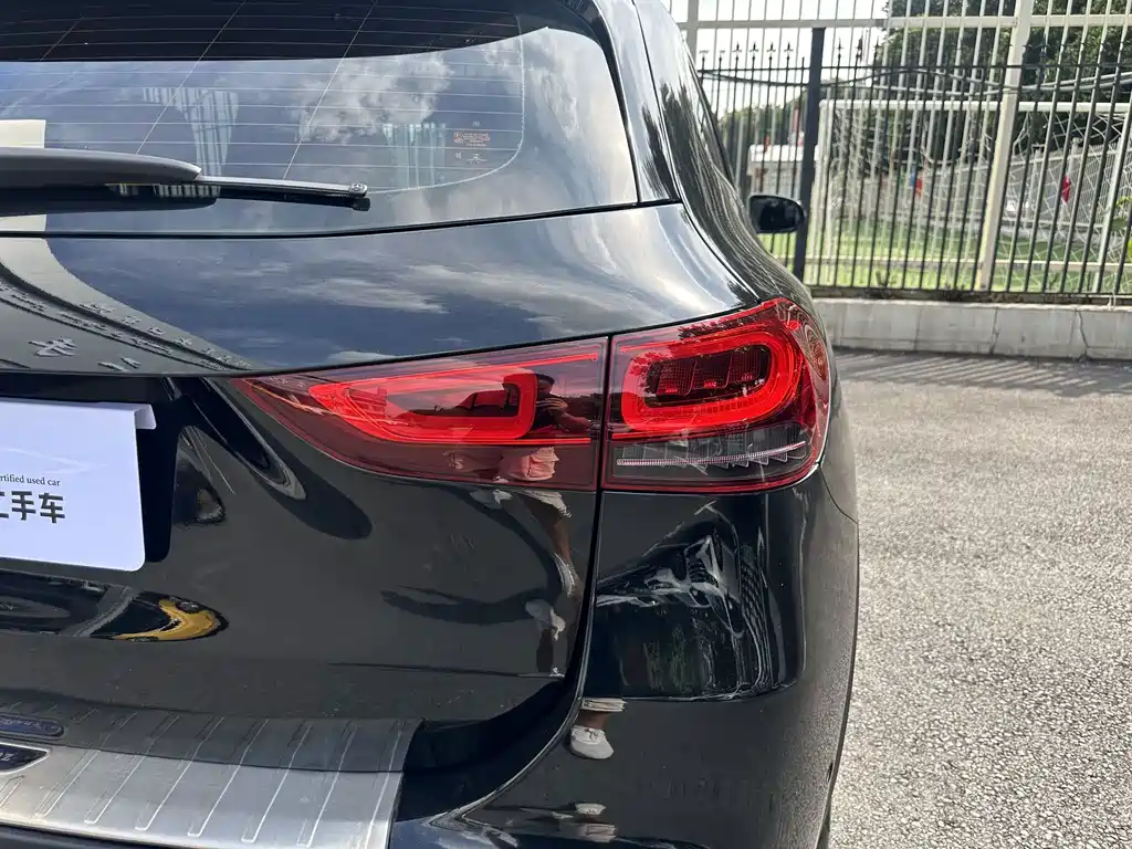 Mercedes-Benz GLA — фото 8