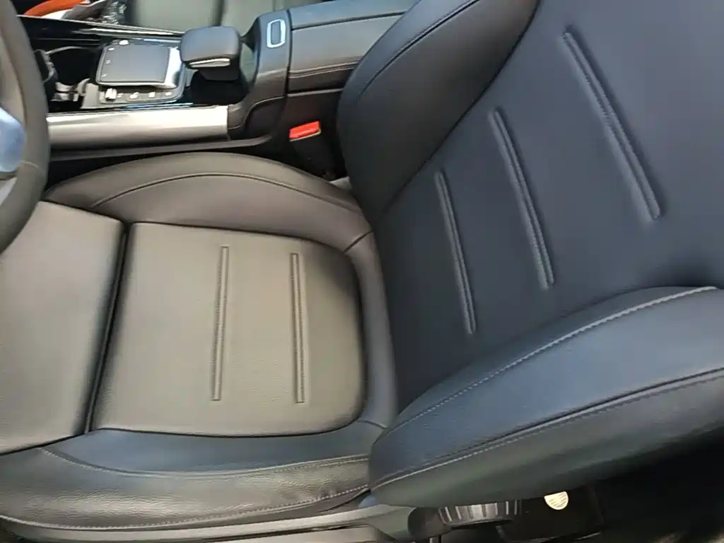 Mercedes-Benz GLA — фото 15