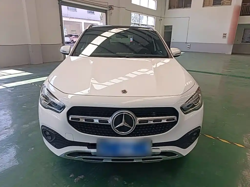 Mercedes-Benz GLA — фото 3