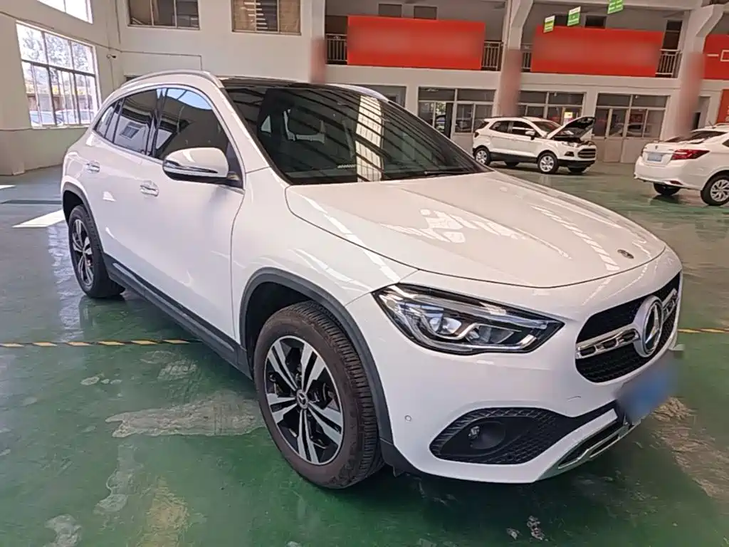 Mercedes-Benz GLA — фото 4
