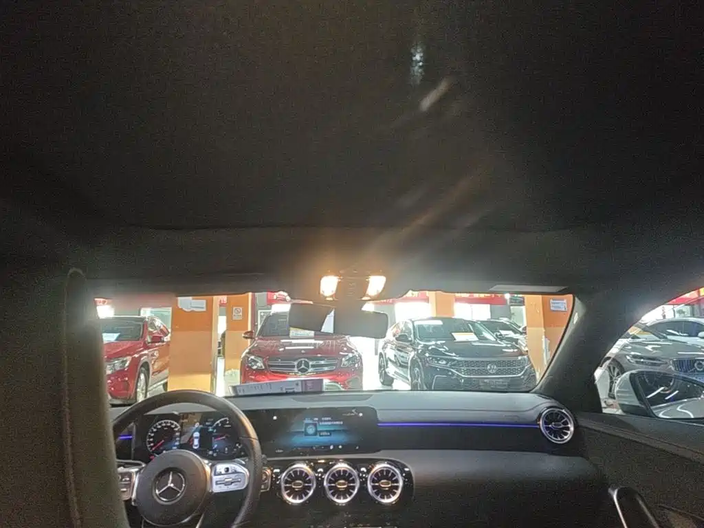 Mercedes-Benz CLA (Import) — фото 18