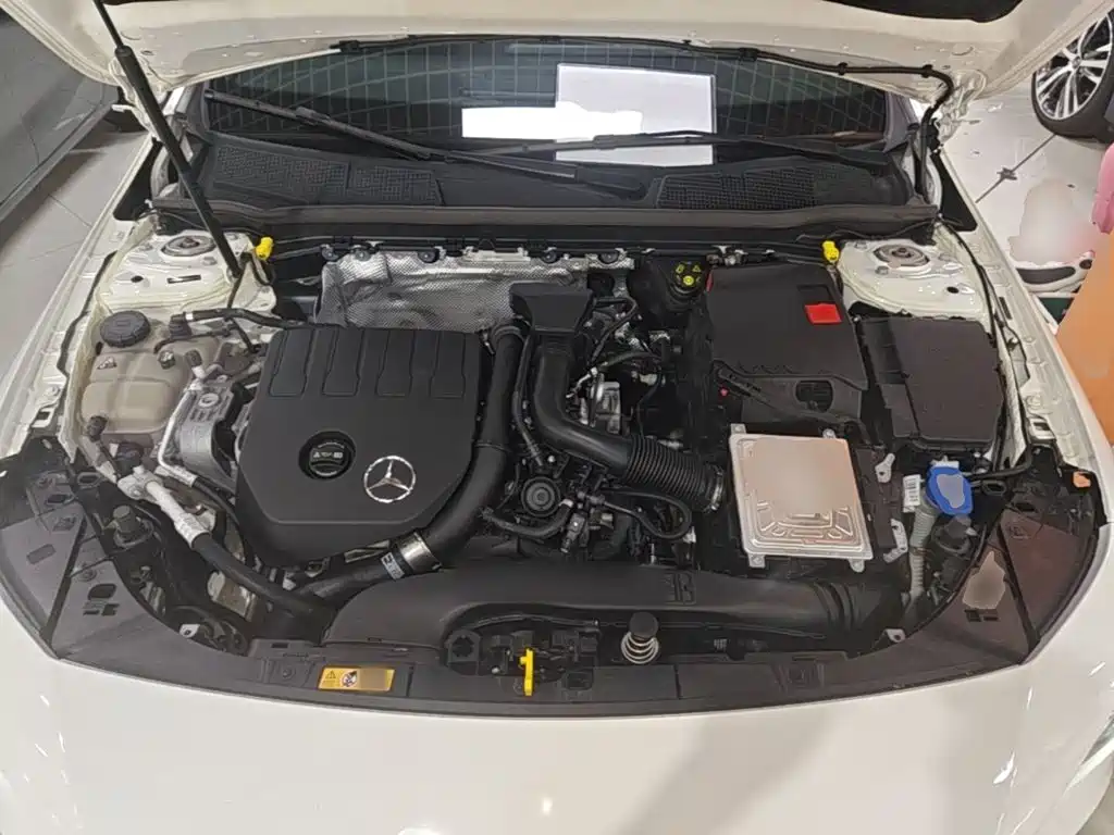 Mercedes-Benz CLA (Import) — фото 20