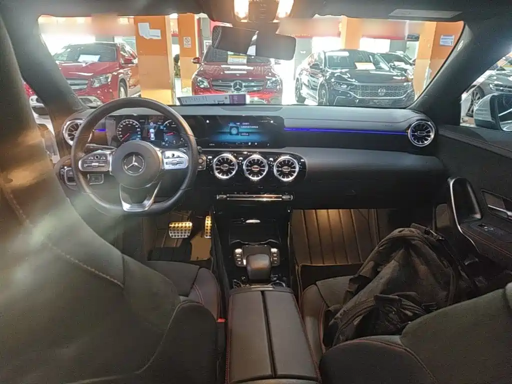Mercedes-Benz CLA (Import) — фото 10