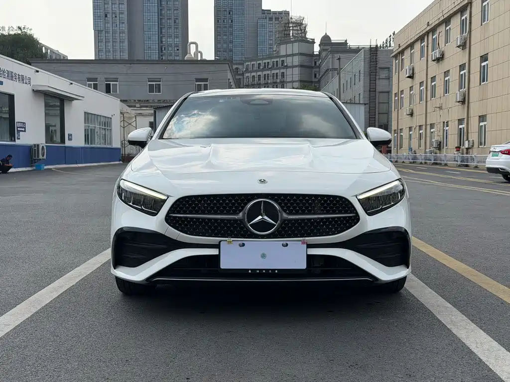 Mercedes-Benz A-Class — фото 2
