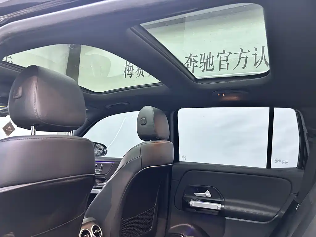 Mercedes-Benz EQB — фото 19