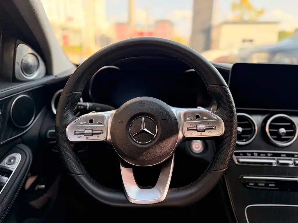 Mercedes-Benz C-Class — фото 21