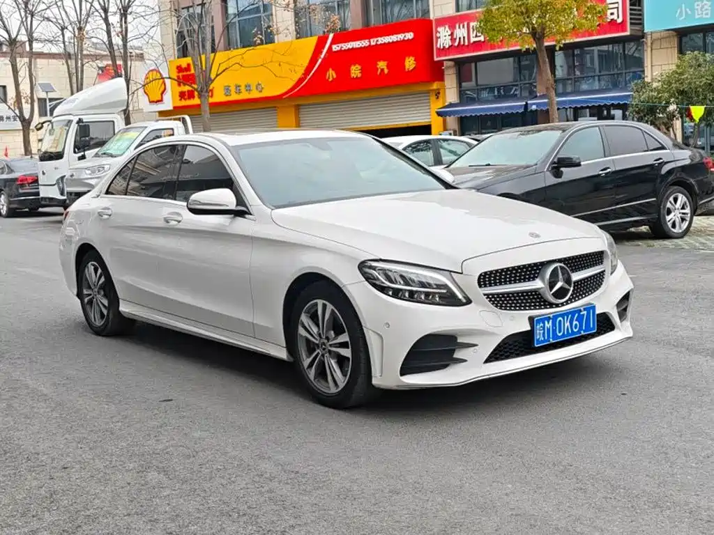 Mercedes-Benz C-Class — фото 3