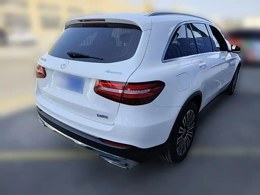 Mercedes-Benz GLC — фото 10
