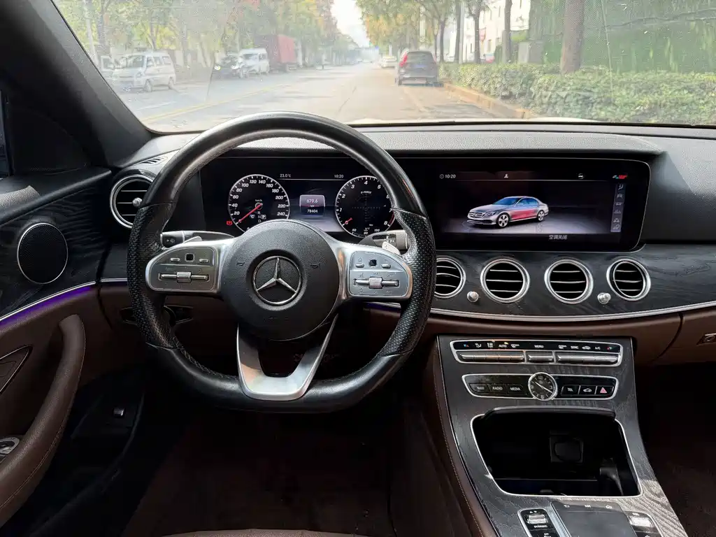 Mercedes-Benz E-Class (Import) — фото 6