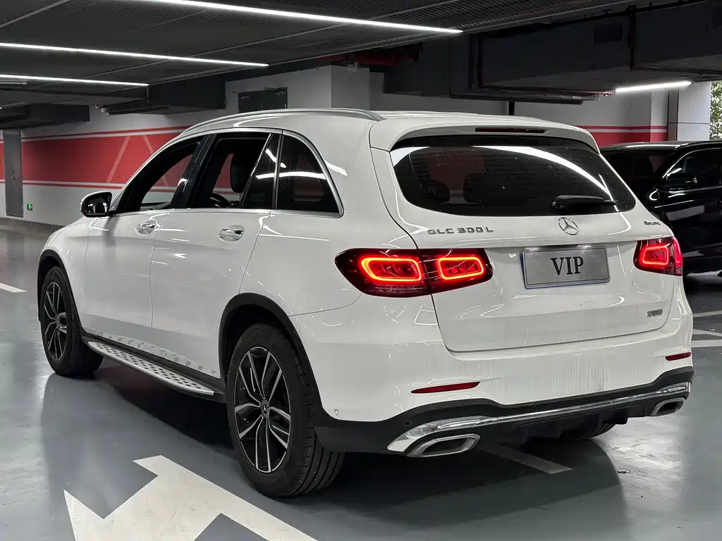 Mercedes-Benz GLC — фото 6