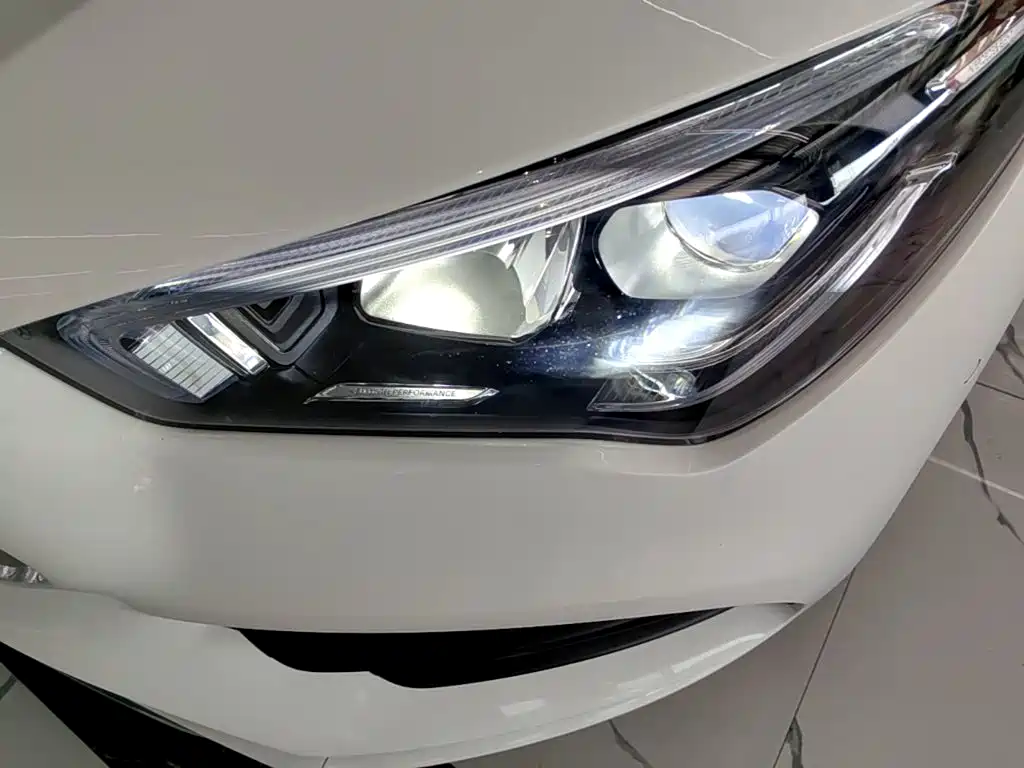 Mercedes-Benz CLA (Import) — фото 24
