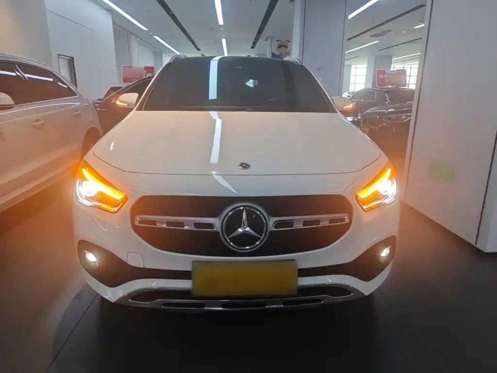 Mercedes-Benz GLA — фото 3