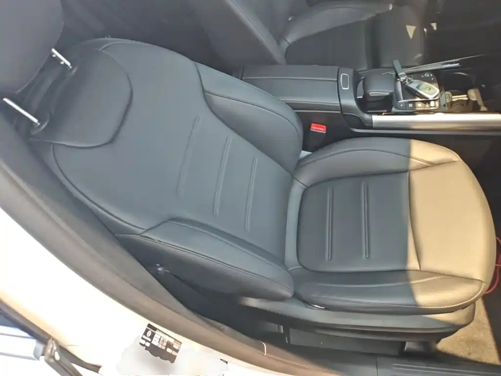 Mercedes-Benz GLA — фото 25